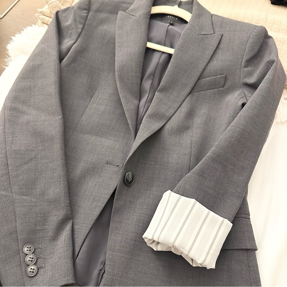 Theory Gabe B 2 Urban Wool Blend Blazer - Picture 7 of 9